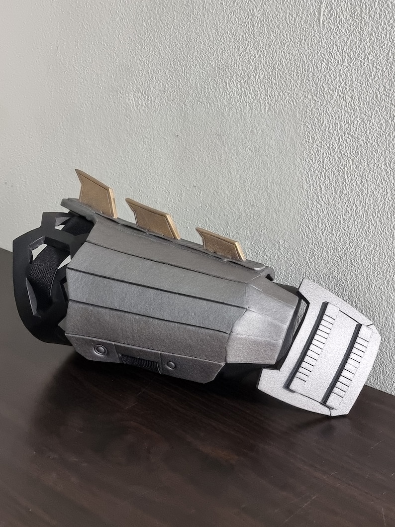 Bat Cosplay Gauntlet Foam Template Flash Etsy