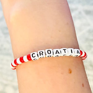 Croatia seed bead bracelet, Red and White beaded Croatian stretch bracelet, Hrvatska