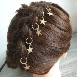 Decoratieve haaraccessoires, juwelen, haarstylingster