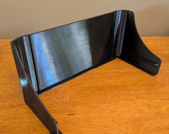 Lowrance HDS Live 9 fish finder sunshade - Slide-on sunshade design