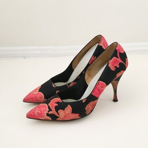 Vintage 1960s Floral Stiletto Heels Pumps