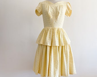 Vintage 1950s Yellow Cotton Eyelet Embroidered Lace Ruffle Dress