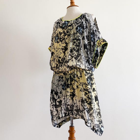 Vintage 2000s Preen Thornton Bregazzi Backless Open Sleeve Drawstring Print  Dress - Etsy Israel