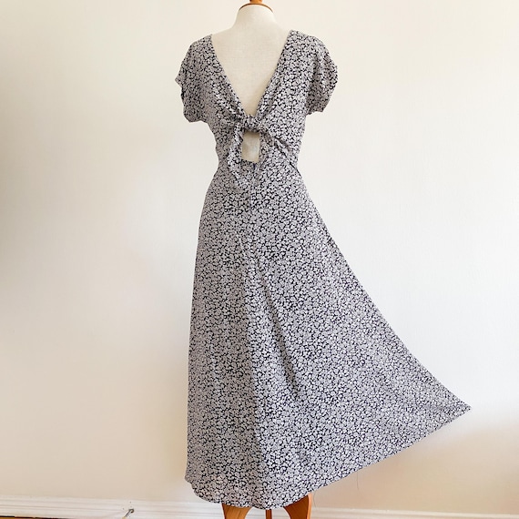 chinese dress ladies S.CHRISTINA WHOLESALE DRESSES FLORAL PRINTS ASSORTED COLORS SIZES MEDI –  UNITED TEXTILE WHOLESALE