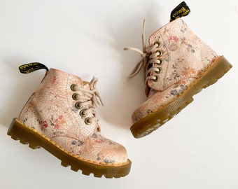 Vintage Dr. Marten's Girl's Pastel Floral Boots 9 Toddler