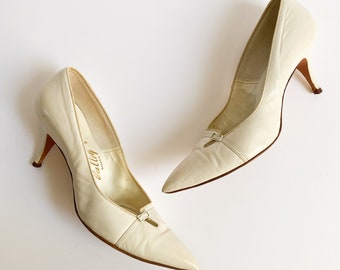 Vintage 1960s Valley Shoes Alex Loeb White Leather Buckle Stiletto Heels Pumps