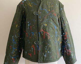 Giacca militare ungherese vintage anni '80, trapuntata, con schizzi di vernice, verde militare, taglia M/L.