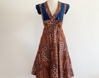 Vintage 1970s Batik Fit Flare V Neck Wrap Dress 