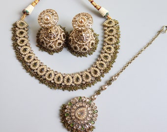 Simi Mehendi groene Peridot gouden Polki ketting Punjabi sieraden Indiase sieraden Indiase ketting Indiase choker set Pakistaanse sieraden