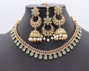 Mint Gold Polki Choker with Jhumka and tikka / Antique Gold Choker/ Indian Choker Necklace/ Pakistani jewelry/ Indian jewelry
