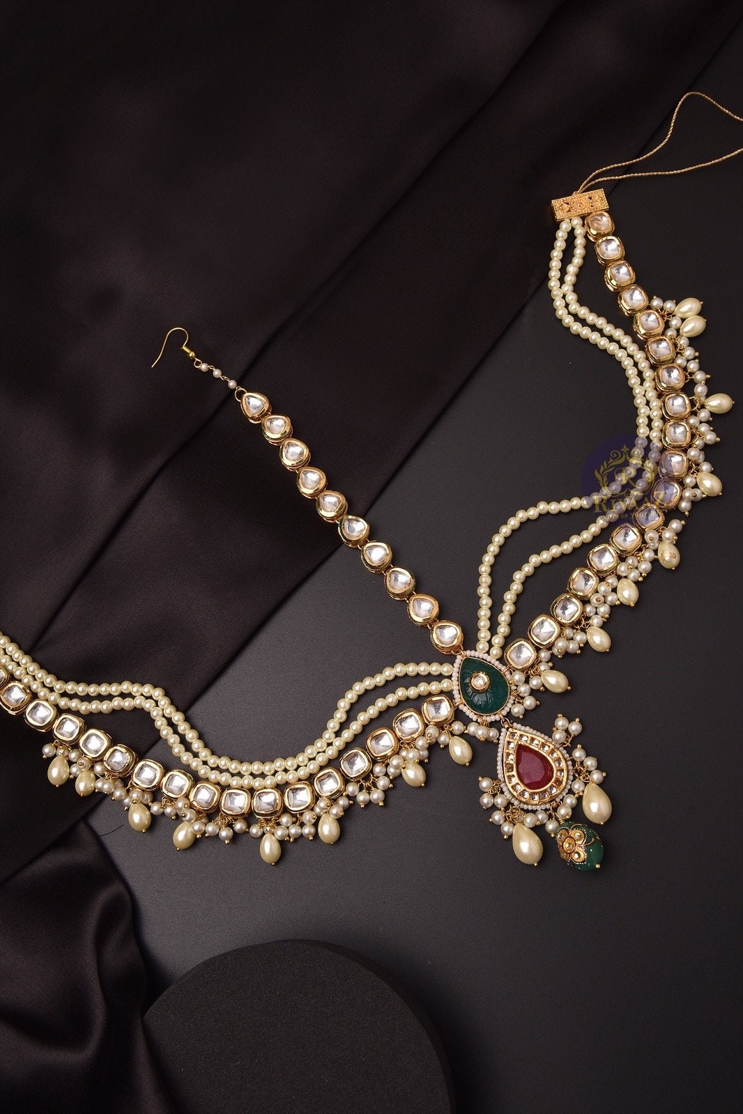 Choodiyan Katrina - Kundan Choker Set with Mathapatti