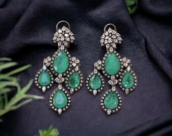 Nova Pariba Smaragd-Diamant-Cluster-Ohrringe, indischer Ohrring, indischer Schmuck, pakistanischer Schmuck, amerikanische Diamant-Ohrringe, CZ-Ohrringe