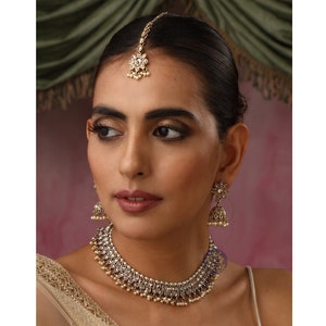 Zoe Gold Polki Necklace with Jhumkey and tikka / Antique Gold Necklace with Tikka/ Indian Jewelry/ Bollywood Jewelry/ Pakistani Jewelry image 1