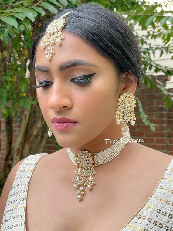 Pearl and hotsell kundan choker