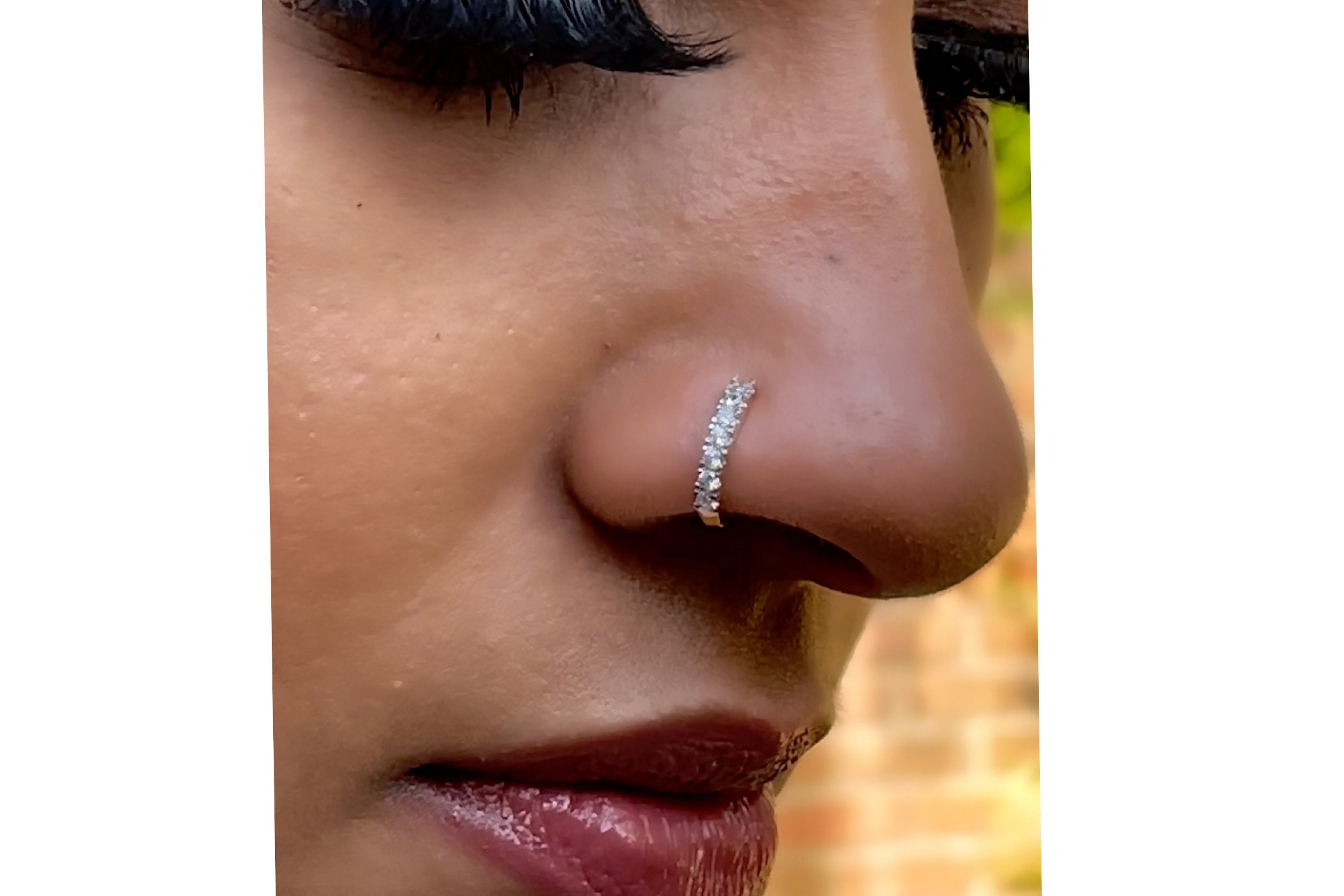 92.5 Silver Pressing Nose Pin - Sanjay Jewellers