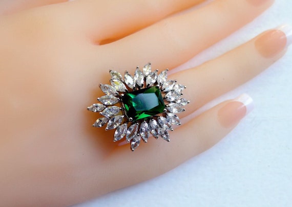 14k White Gold Diamond Twist Open Flower Pinkie Small Child Ring Adjus –  Brilliant Facets