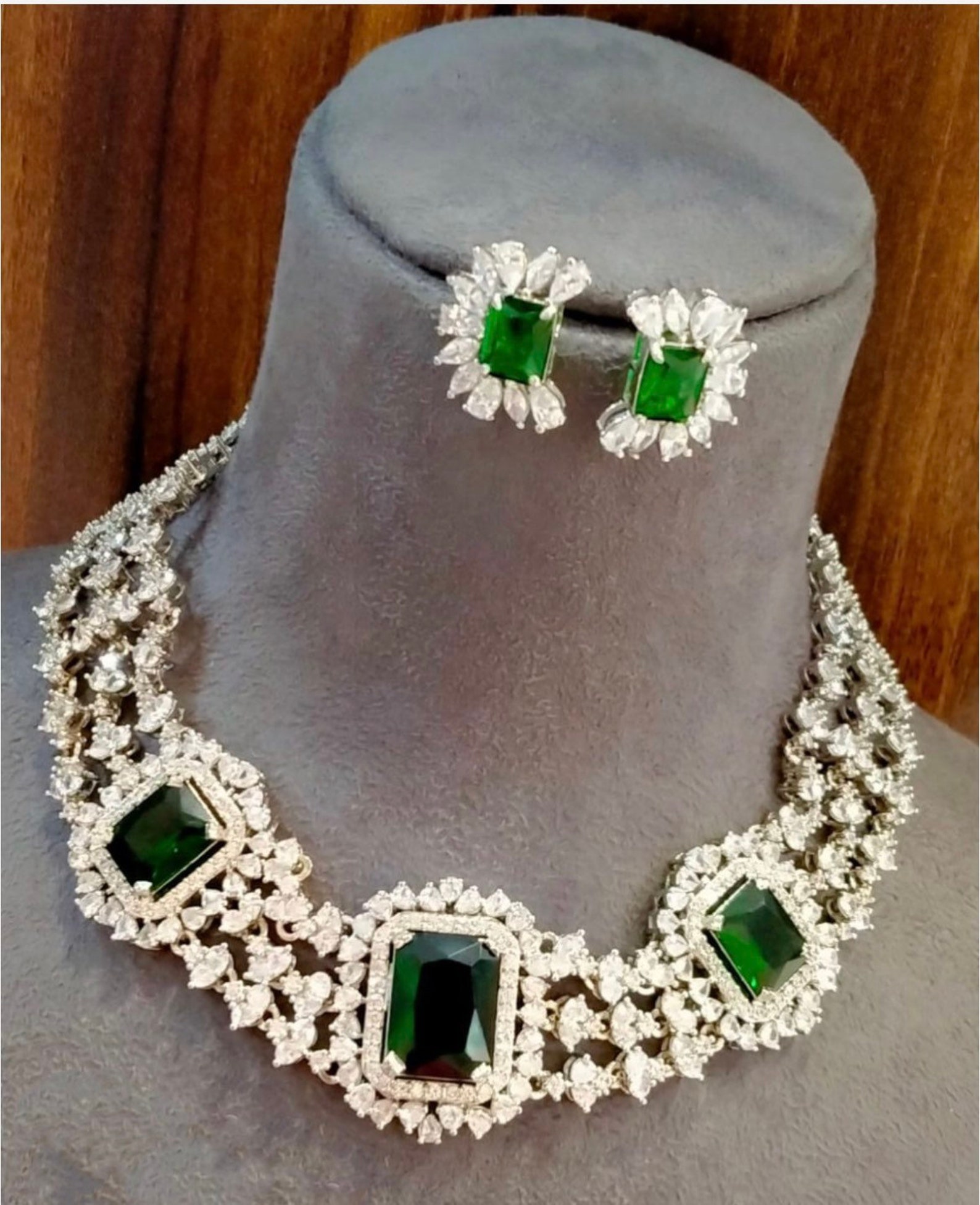 Emerald Diamond CZ Choker Indian Jewelry Sabyasachi - Etsy