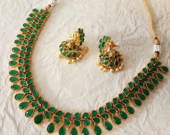 Pre Order Green Pearl Kundan Necklace/ Indian Jewelry / Indian Necklace/ Gold Necklace/ Indian Jewelry// Pakistani Jewelry