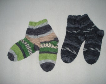 2 pairs of socks size. 20/21 hand knitted