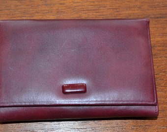 True vintage wallet red