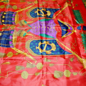Vintage Scarf 70s Red Seventies Neckerchief Vintage Clothing Retro Scarf Foulard Second Hand Wear