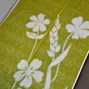 Beautiful vintage terry towel green / white Seventies 70s Mid Century Retro terry cloth fabric sewing material