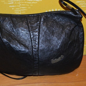 True Vintage Handtasche   Schwarz   Second Hand Wear   70er Jahre  Retro   Mid Century  Clothing Mid Century  Vintage Bag