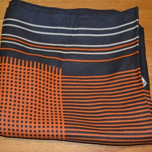 Beautiful large vintage scarf 70s scarf brown/orange checked graphic pattern retro mid century vintage clothing second hand wear