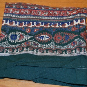 Vintage scarf 70s scarf green/beige vintage clothing retro scarf foulard traditional scarf folklore second hand wear clothing