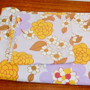Beautiful vintage bed linen cotton colorful folklore 70s colorful retro mid-century fabric
