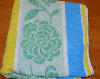 Beautiful vintage towel colorful seventies 70s mid century retro terry cloth fabric sewing material