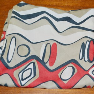 Vintage scarf 70s red/white seventies scarf vintage clothing retro scarf foulard second hand wear