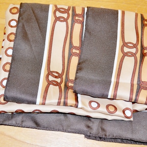 Vintage Scarf White/Brown Neckerchief Vintage Clothing Retro Scarf Foulard Second Hand Wear Mid Century Vintage Clothing