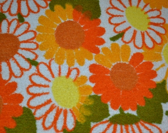 Belle serviette vintage colorée des années 70 années 70 milieu du siècle rétro tissu éponge matériel de couture