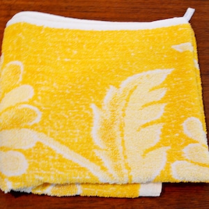 Beautiful vintage terry towel yellow/white Seventies 70s Mid Century Retro terry cloth fabric sewing material