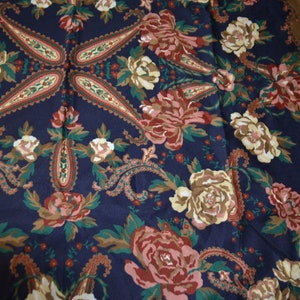 True Vintage 70s scarf brown traditional scarf folklore floral XL scarf