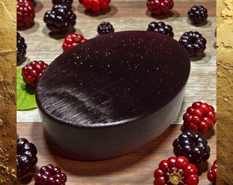 BALDR Mulberry & Apple Scented Wine Soap. Antioxidant Luxury Soap Bar.