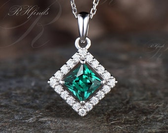 Princess May Birthstone Emerald Pendant Minimalist Diamond Moissanite Halo Necklace Dainty 925 Sterling Silver 14k White Gold Necklace Gift