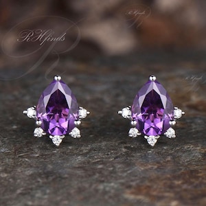 Delicate Pear Cut Natural Amethyst Stud Earrings Unique 14k White Gold February Birthstone Purple Crystal Earrings Art Deco Pierced Earrings