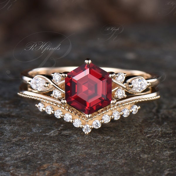 Vintage Hexagon Cut Ruby Engagement Ring Set Round Marquise Moissanite Seven Stone Ring V Shaped Milgrain Wedding Band Birthday Gift For Her