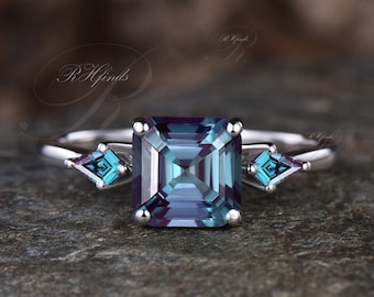 Asscher Cut Alexandrite Engagement Ring June Birthstone Color Change Alexandrite Wedding Ring Art Deco 925 Sterling Silver Three Stone Ring