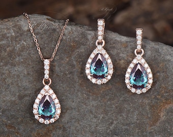 Unique Pear Cut Alexandrite Engagement Set Minimalist Alexandrite Dangle Necklace Moissanite Halo June Birthstone Drop Earrings Jewelry Set