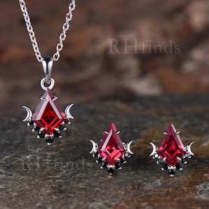 Conjunto de joyas de collar y pendientes de rubí con talla cometa, espinela negra lunar y medio halo, colgante delicado, estilo art déco, piedra natal de julio, pendientes de gema roja.
