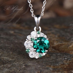 Delicate 1ct Round Cut Emerald Necklace Unique Moissanite Cluster Moon Pendant Minimalist May Birthstone Green Gemstone Anniversary Necklace
