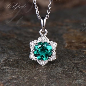 Minimalist Round Cut Emerald Necklace Unique Moissanite Halo Flower Nature Inspired Pendant Delicate 14k White Gold Floral Necklace Women