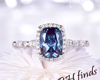 Cushion Alexandrite Engagement Ring Color-changing Alexandrite Ring Art Deco Halo 6x8mm Diamond Pave Wedding Ring Set 14K White Gold Ring