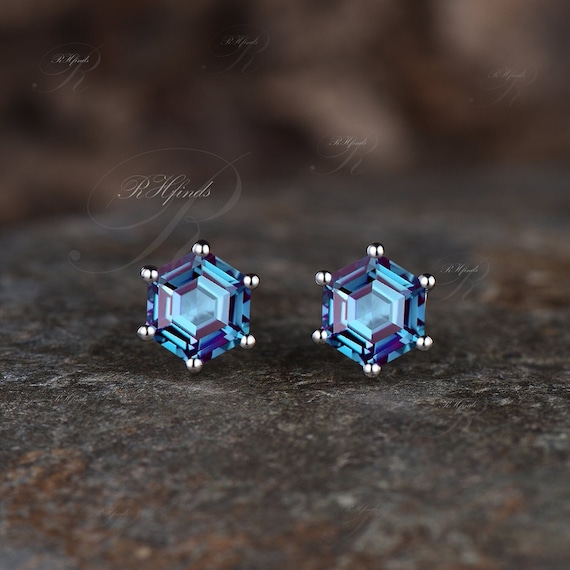 Unique Hexagon Cut Alexandrite Earrings Vintage Color Change Stone June Birthstone Solitaire Earrings 925 Sterling Silver Stud Earrings Etsy