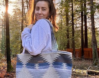 Travellin’ Tote | LAKESIDE