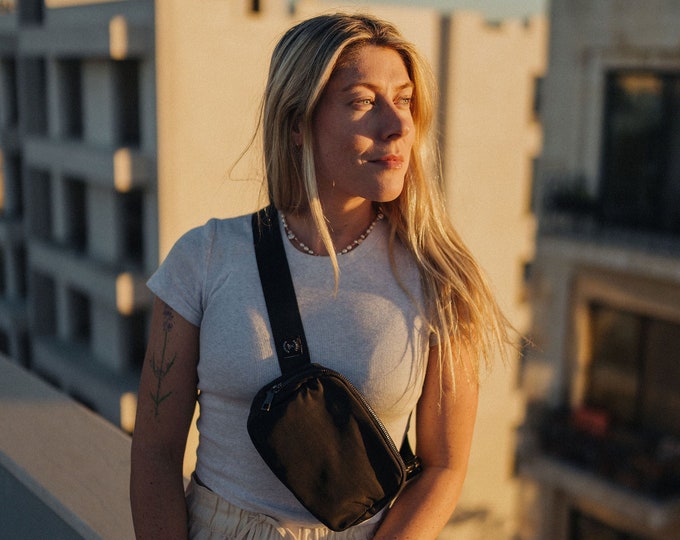 VOYAGER | Belt Bag