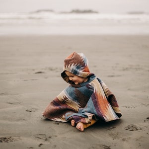 Mini Poncho | OASIS